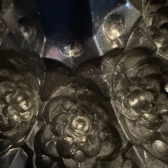 Nordic Ware Holiday Tree Bundt Pan Christmas - Picture 6 of 6